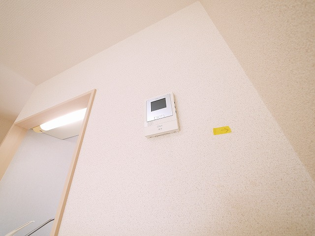グリーンライフ平城Aのセキュリティ|モニター付きインターホン
