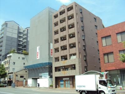 エスト堀川の外観