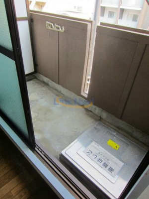 【バルコニー】 | ベルフレージュ北堀江