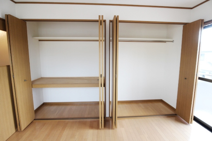 オーシャン小郡【キャッシュバック対象物件】の収納|便利な収納スペースです