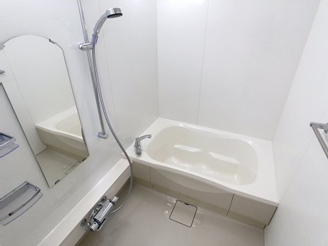 ボルツⅡの浴室