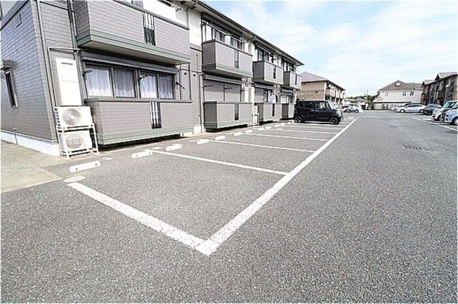 【駐車場】 | アルカイックシャトー　北館