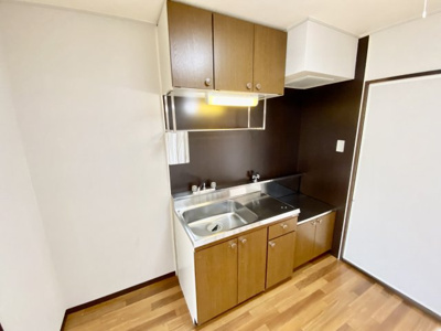 【キッチン】 | プレジール西小二里