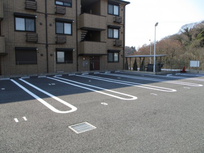 【駐車場】 | ヴェルデコリーナ　壱番館