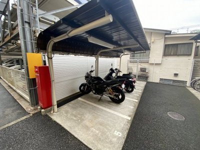 【その他共用部分】 | レイディアント上大岡イーストガーデン | バイク置場