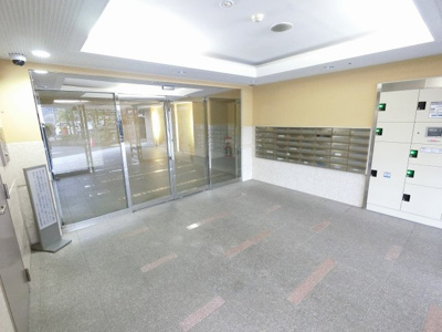 【その他共用部分】 | ラディエンス金沢文庫弐番館 | 防犯面でも安心のオートロック付です。