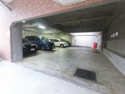 【駐車場】 | エクレール第二妙蓮寺 | 平置き駐車場