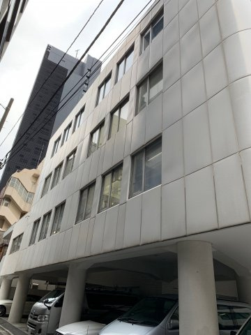 日経タイプビルの外観
