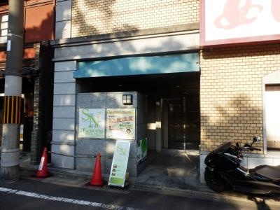 カーサ・デ・古都の駐車場|エントランス