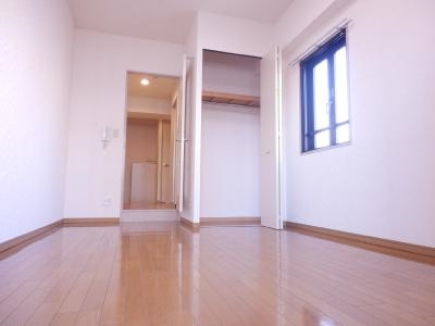 カーサ・デ・古都の居間・リビング|洋室