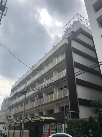 パーフェクトルームの外観
