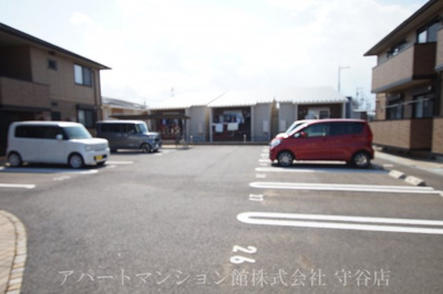 【駐車場】 | コンフォール　ヴィラＣ