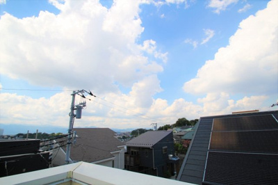 【展望】 | 海老名市柏ケ谷　リフォーム戸建【仲介手数料無料】 | 屋上（ルーフバルコニー）