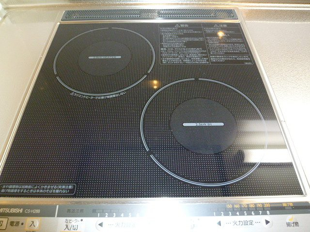 アーベル更紗北堀江のキッチン