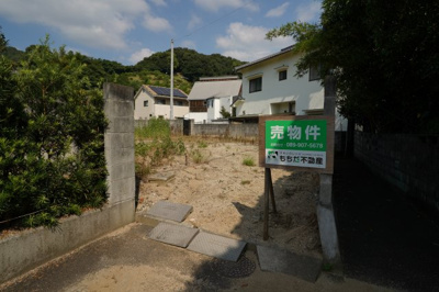 【外観】 | 祝谷５丁目売土地 | 道路から本件を見た写真です。
