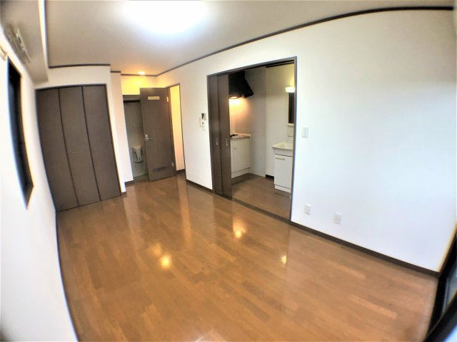 ソアレとこなめの洋室