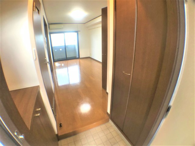 ソアレとこなめの玄関