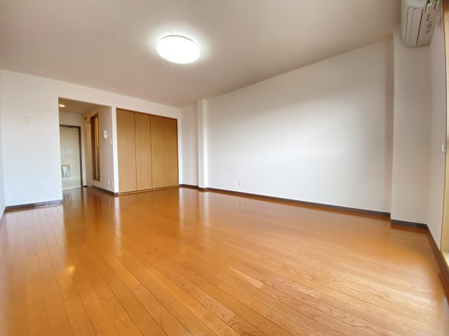 コーポ論地　No.2の洋室
