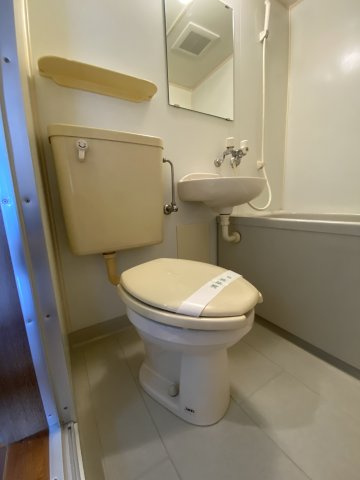 コーポ論地　No.2のトイレ