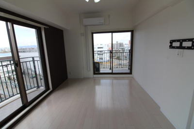 【居間・リビング】 | Luxe海老江Ⅱ