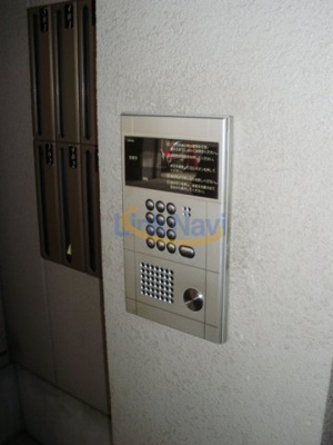 【エントランス】 | ピエ・タ・テール梅田西