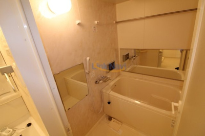 【浴室】 | ＡＲＲＯＷ　ＦＩＥＬＤＳ弐番館(アローフィールズニバンカン)
