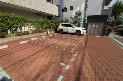 【駐車場】 | ＡＲＲＯＷ　ＦＩＥＬＤＳ弐番館(アローフィールズニバンカン)