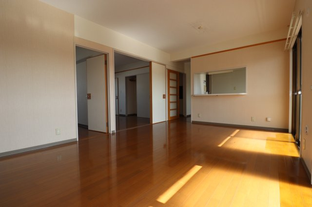 TERRACE Iの居間・リビング|おしゃれなリビングです
※反転の場合あり