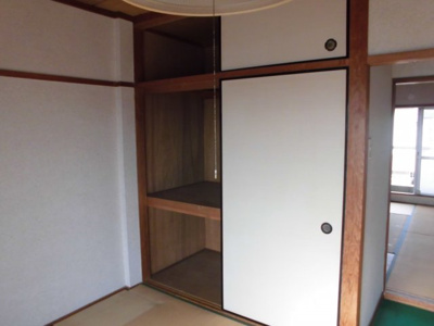 【収納】 | コーポ今福 | ２階和室収納