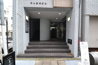 【エントランス】