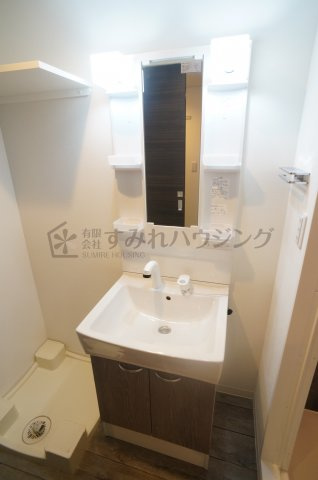 ONLYONE川西の洗面所