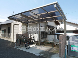 【その他共用部分】 | アビオン空港前の駐輪場