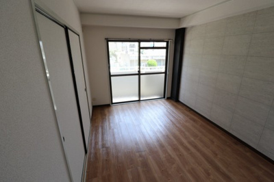 【洋室】 | サンライズツイン関目2号館