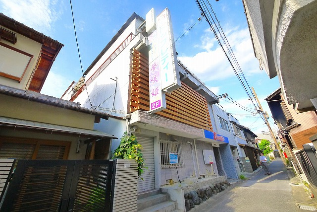 南市町Sビルの外観