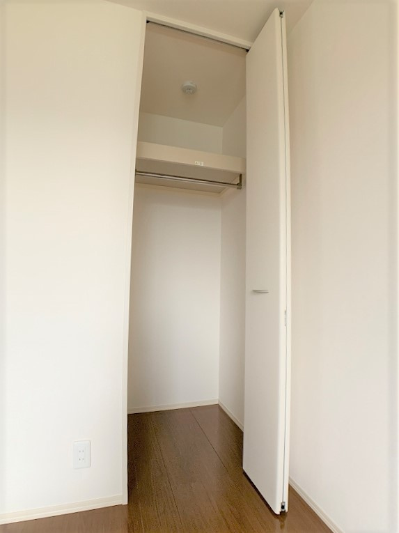 オーベル向中野Aの収納