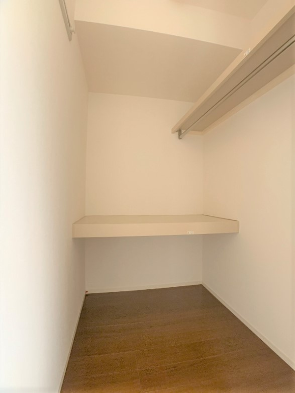 オーベル向中野Aの収納