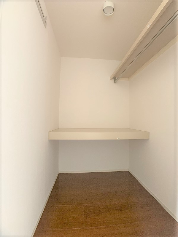 オーベル向中野Aの収納