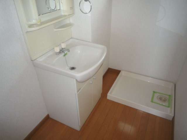 メゾン吉田【キャッシュバック対象物件】の独立洗面台