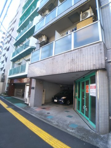 杉並区上荻３丁目の賃貸マンションのエントランス|スカイポート