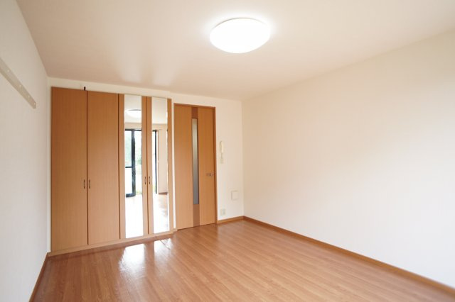 フラワーハイツ龍ヶ崎の寝室