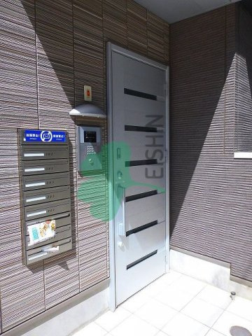 CasaMcCoy吉塚(カーサマコイ吉塚)のエントランス