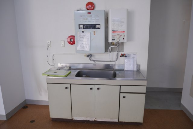 城南ビルのキッチン