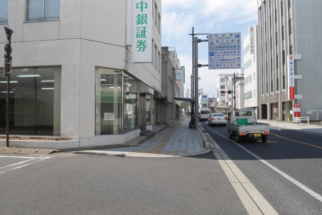 城南ビルの外観