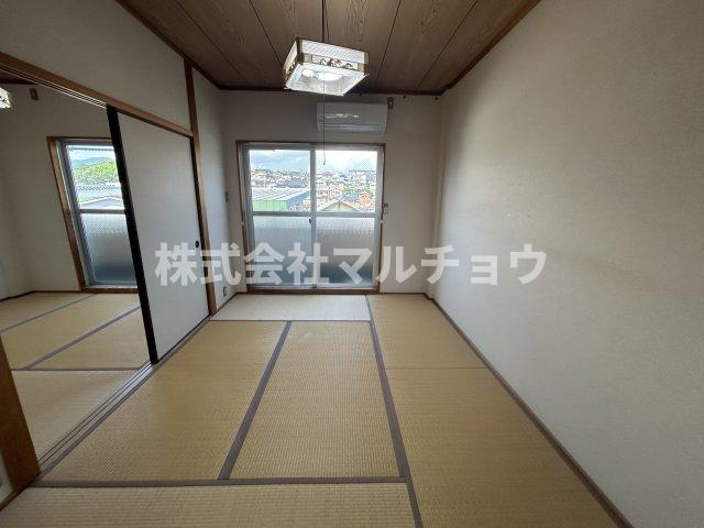 ヴィレッジの和室|趣のある和室です