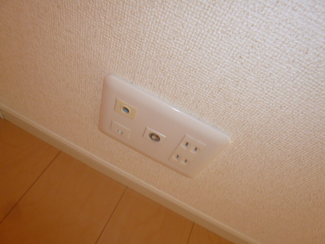 プリムローズうえまつⅡの玄関|シューズボックス（鏡付き）