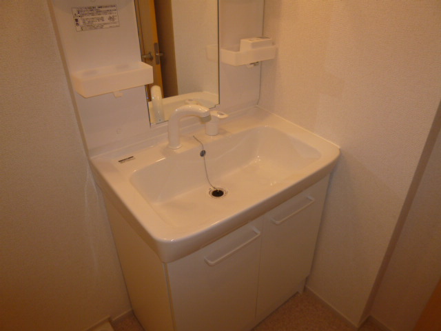 プリムローズうえまつⅡの独立洗面台|洗髪洗面化粧台