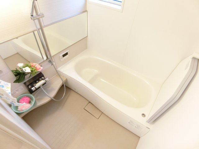 レフィナードの浴室