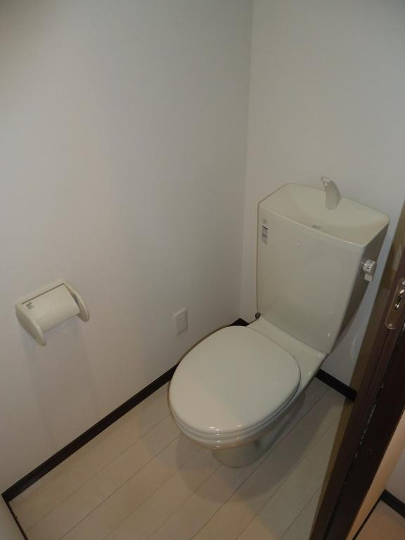 マイメゾン市川のトイレ