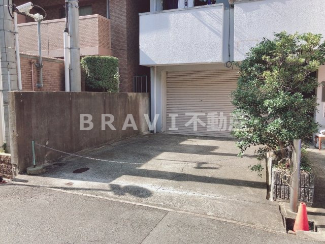 パークハイツ　BRAVI不動産の外観パース|【パークハイツ】こちら、外観パースです