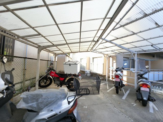 【その他共用部分】 | 敷地内バイク置場